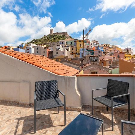 Casa Rocca Apartment Bosa Bagian luar foto