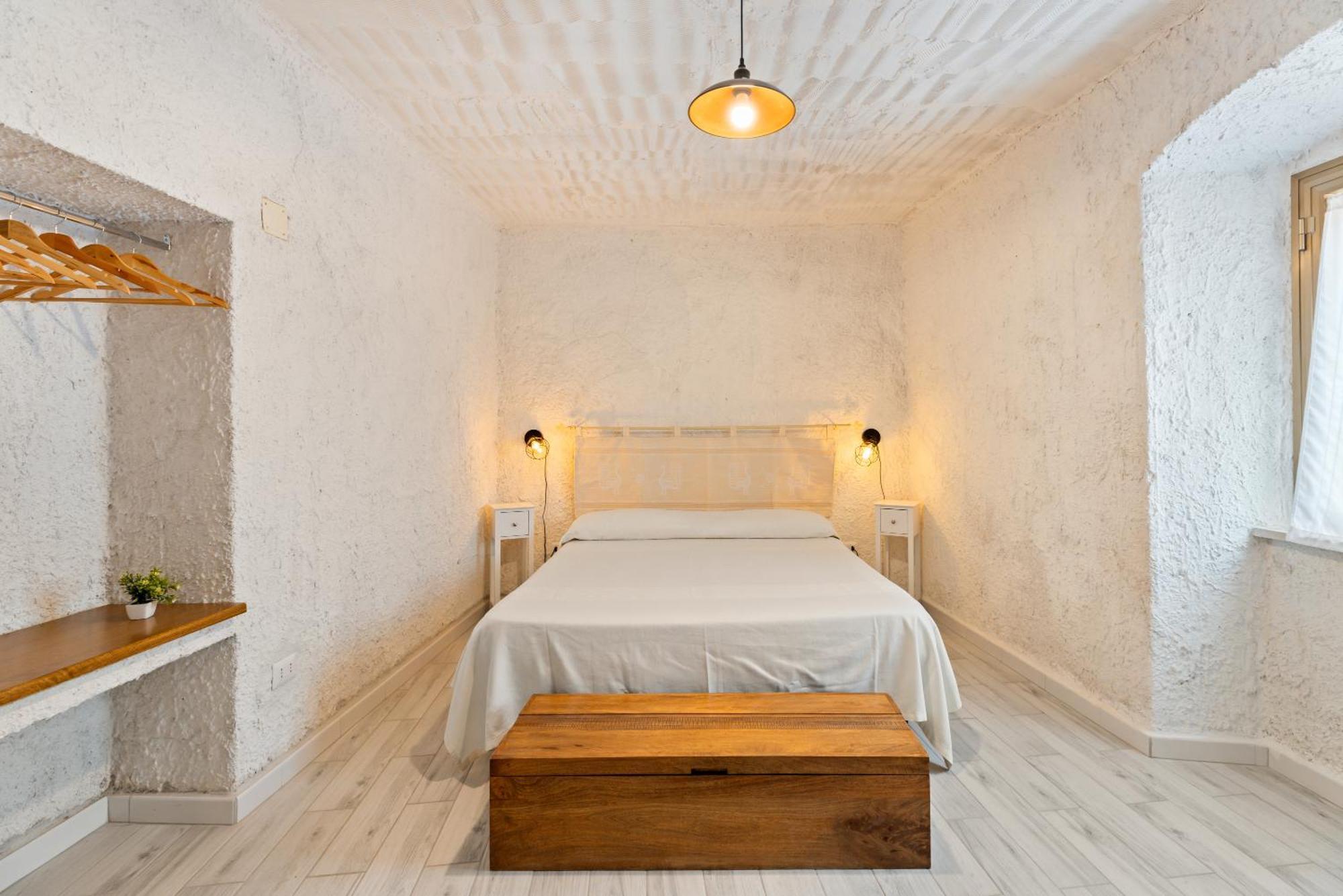 Casa Rocca Apartment Bosa Bagian luar foto